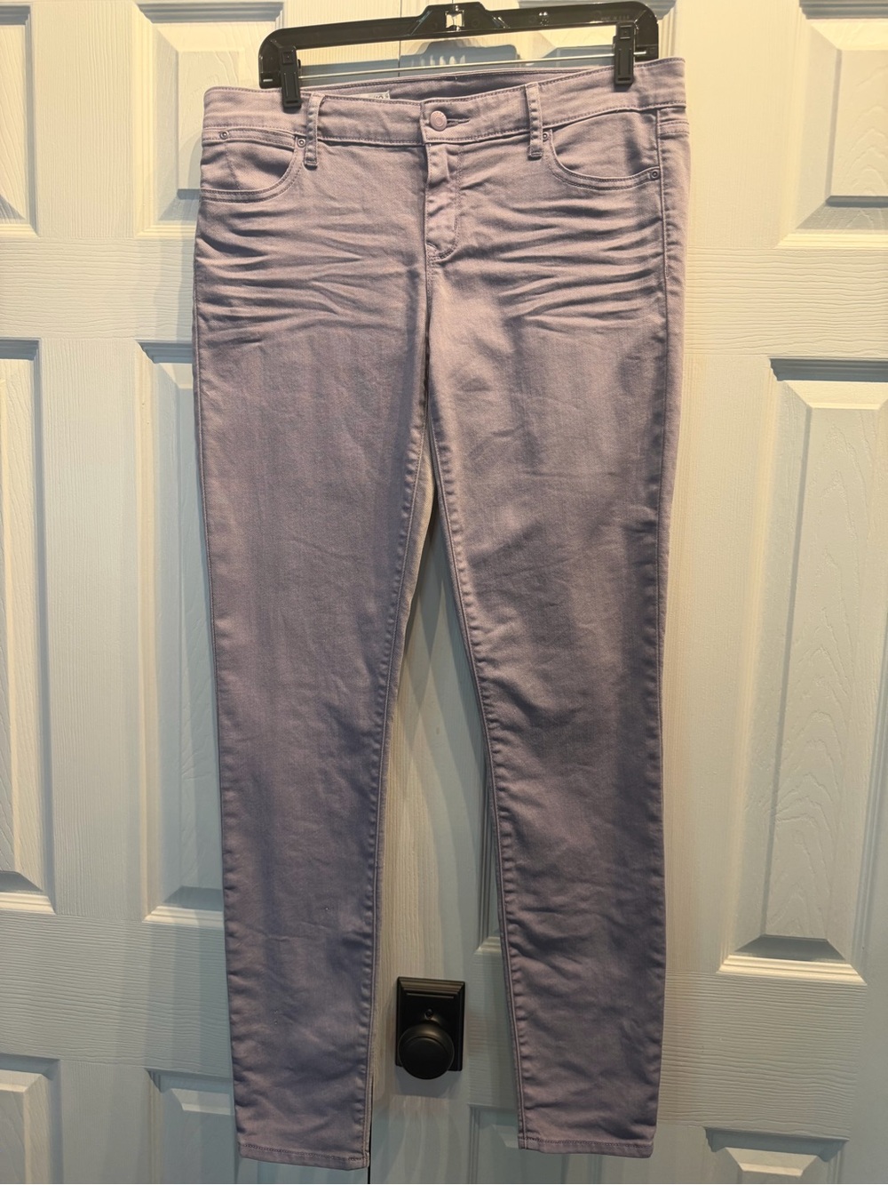Like New Distressed Lilac Skinny Denim 1969 Jeans